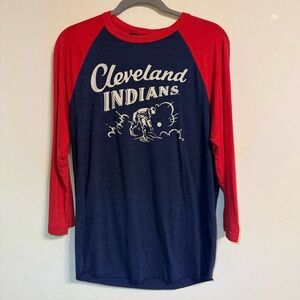 Homage Cleveland Indians Long Sleeve Women’s Size Medium Raglan